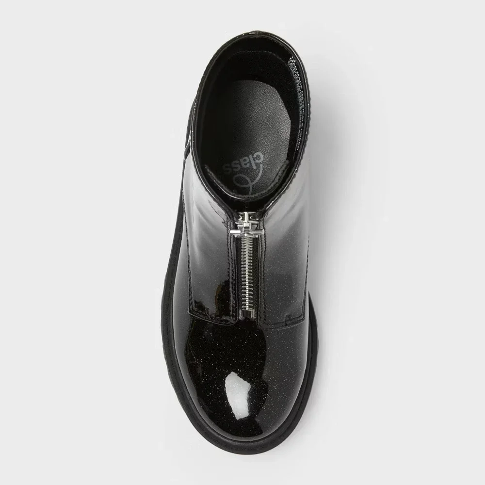 art class Kids' Myra Black Patent Lug Sole Boots Size 4 Big Kids New